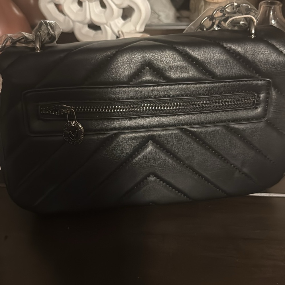 Valentino Black Quilted Crossbody Bag with Chain Strap - Picture 5 of 5